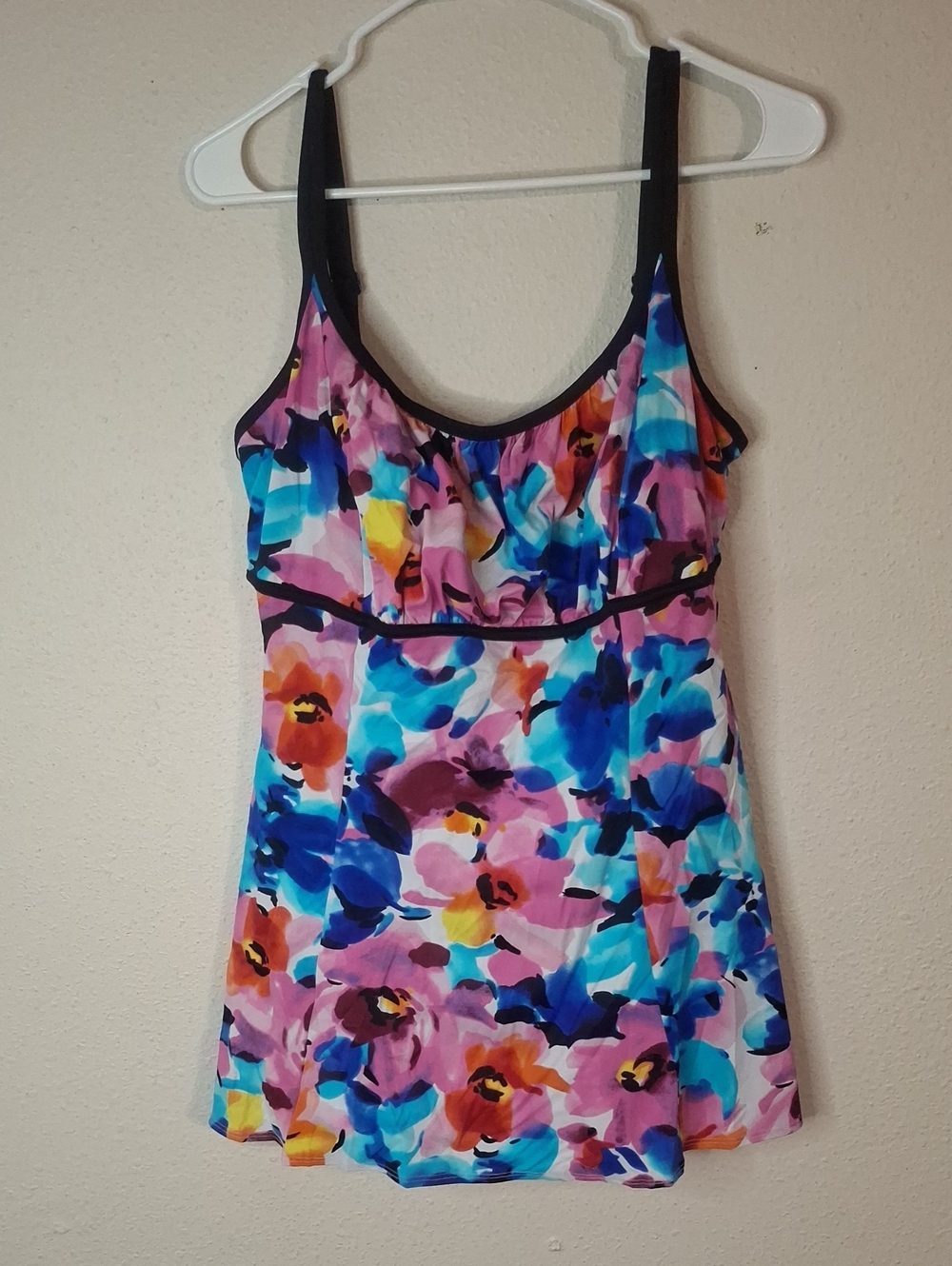 Inches Away Floral Multicolor Swimdress with Black Trim size 14